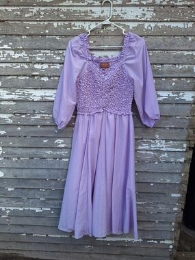 JessaKae Lilac Smocked Bodice Midi Dress Size Medium